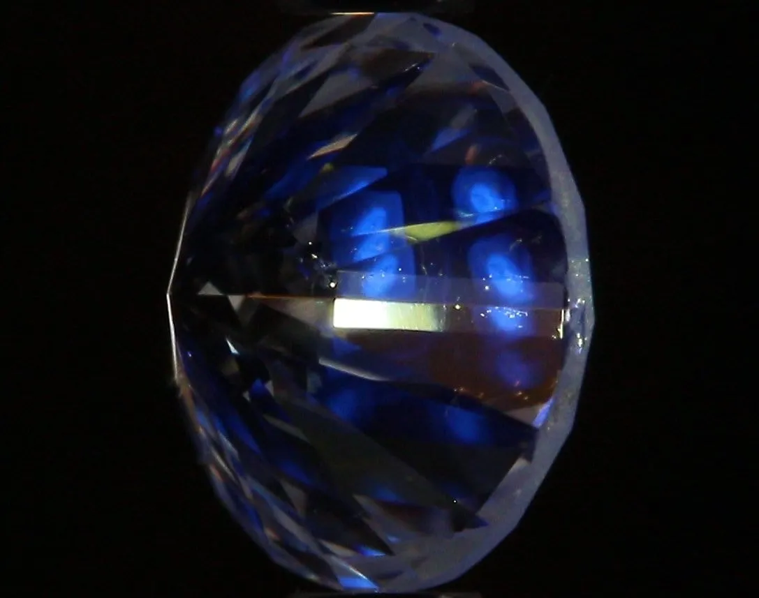 0.64 Carat J SI1 Round Diamond