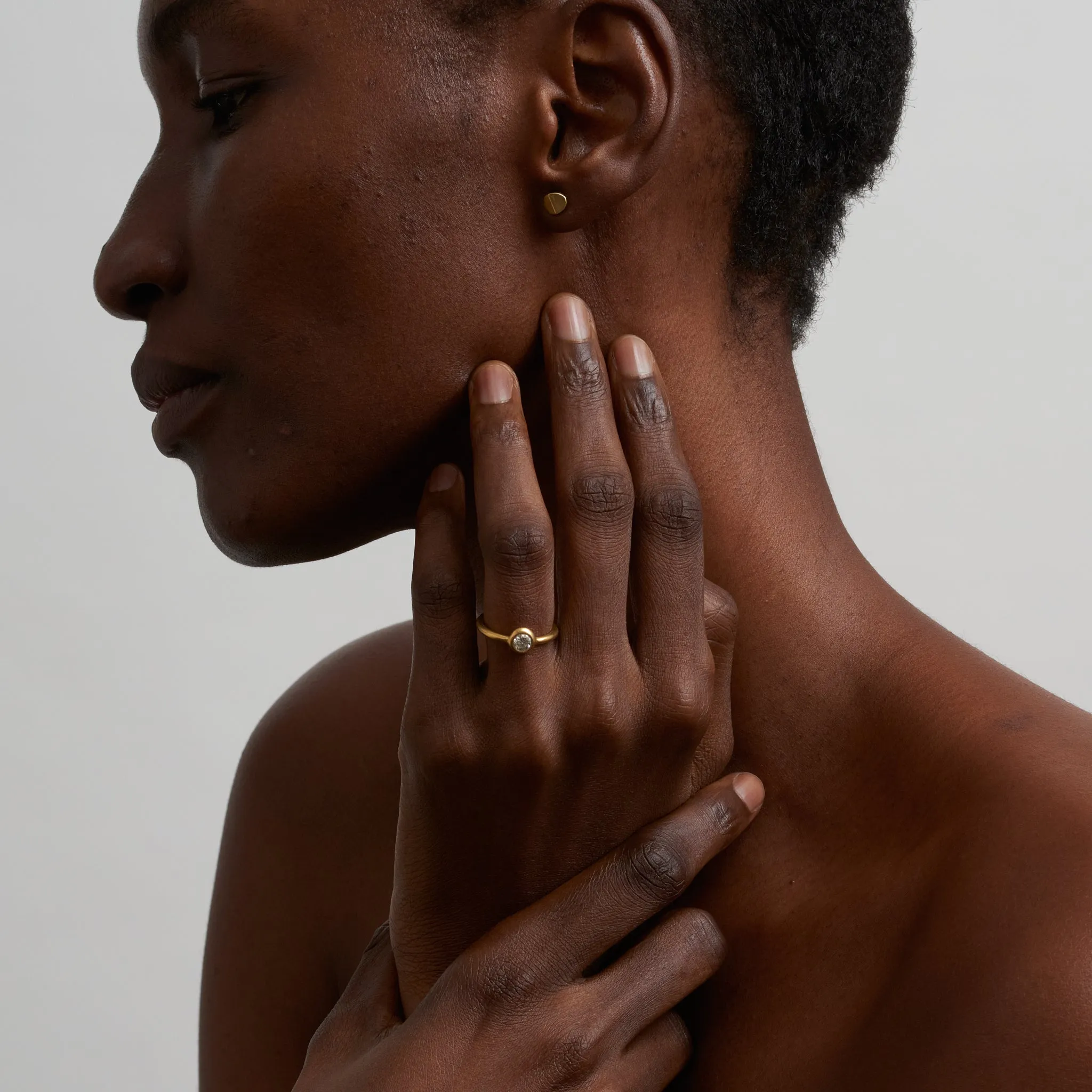 Amalia, with Brilliant Diamond, 19K Gold
