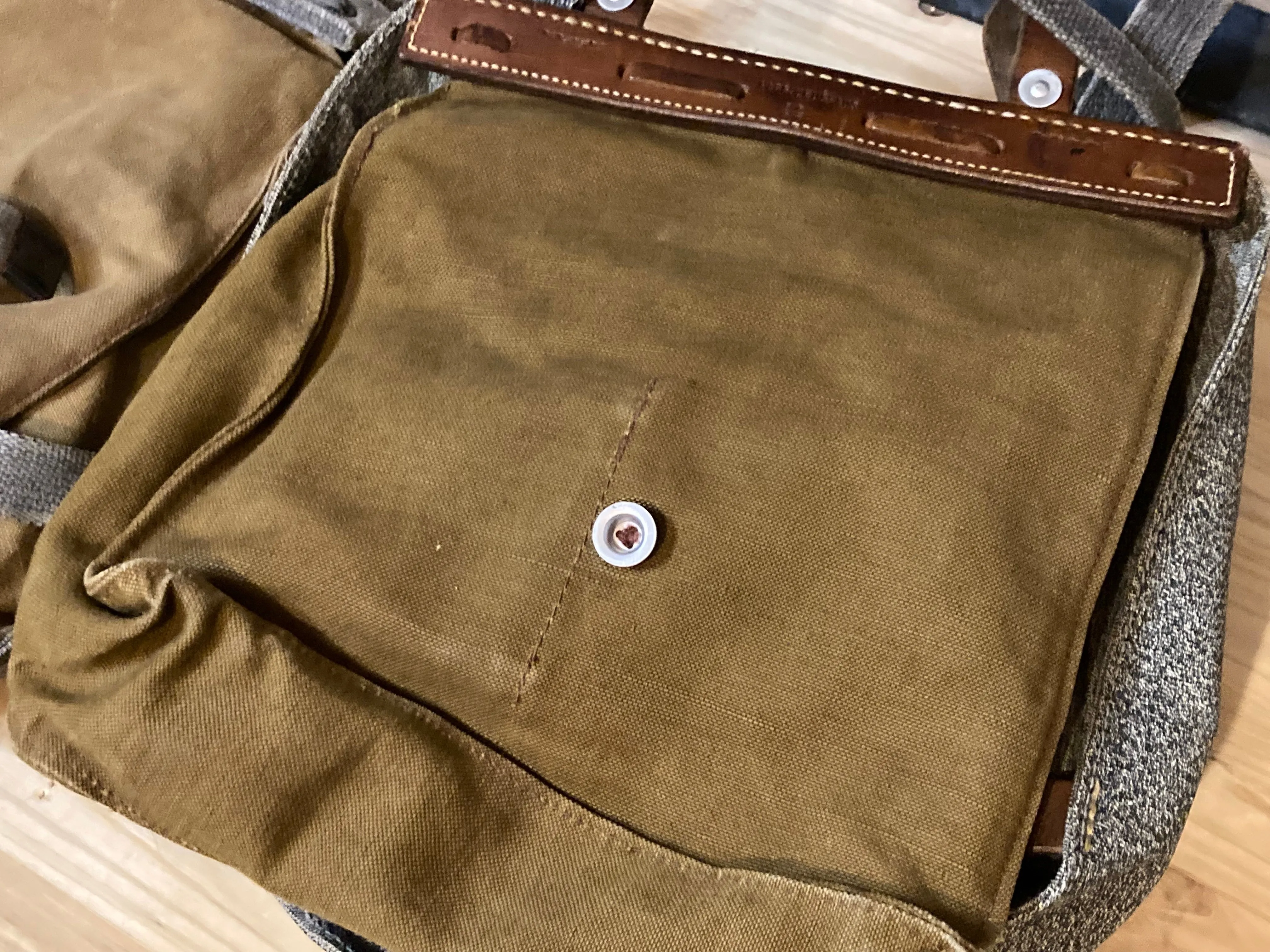 Bag, Swiss Army Bread Bag and Mess Kit (Gamelle) 1941 & 44