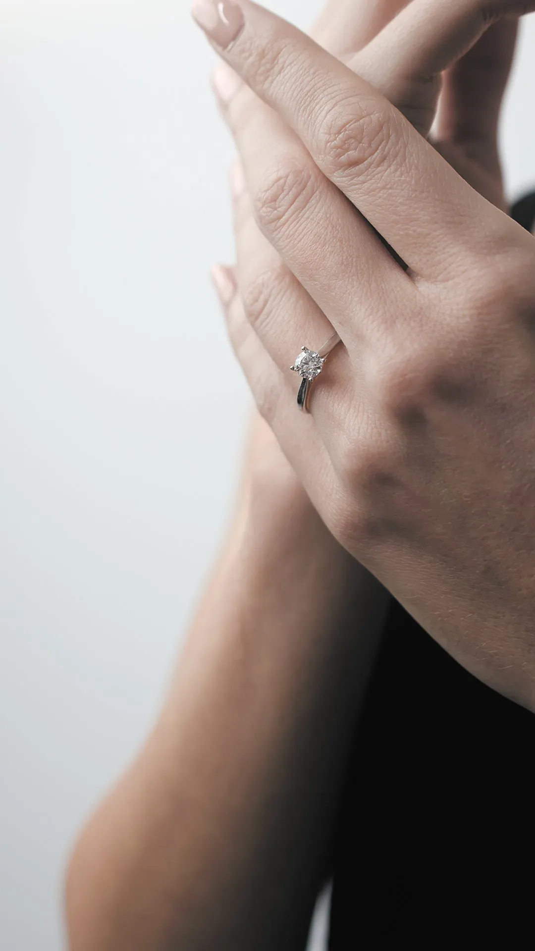 Caroline Ring 18K White Gold