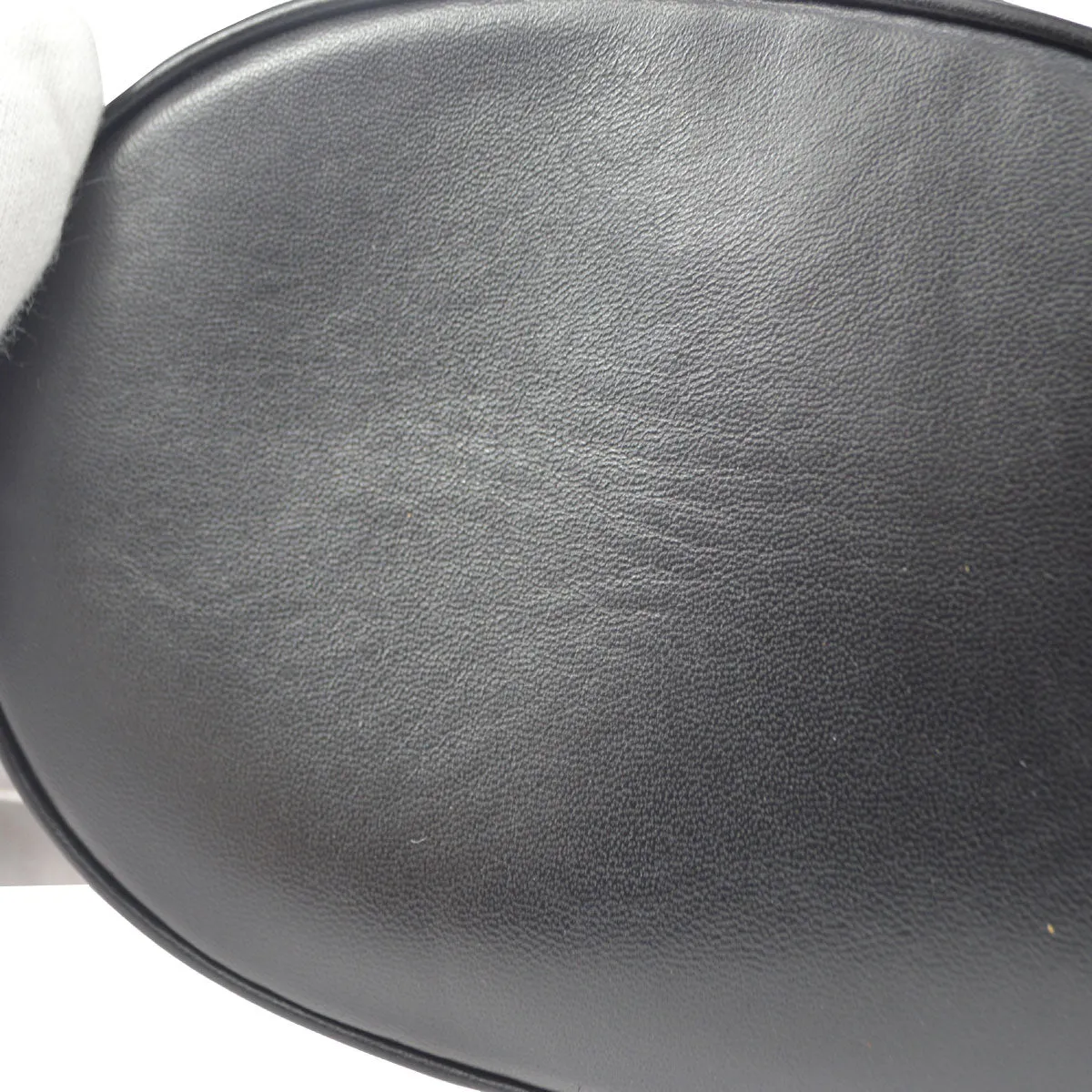 CHANEL 1989-1991 Oval Shoulder Bag Black Lambskin 48526
