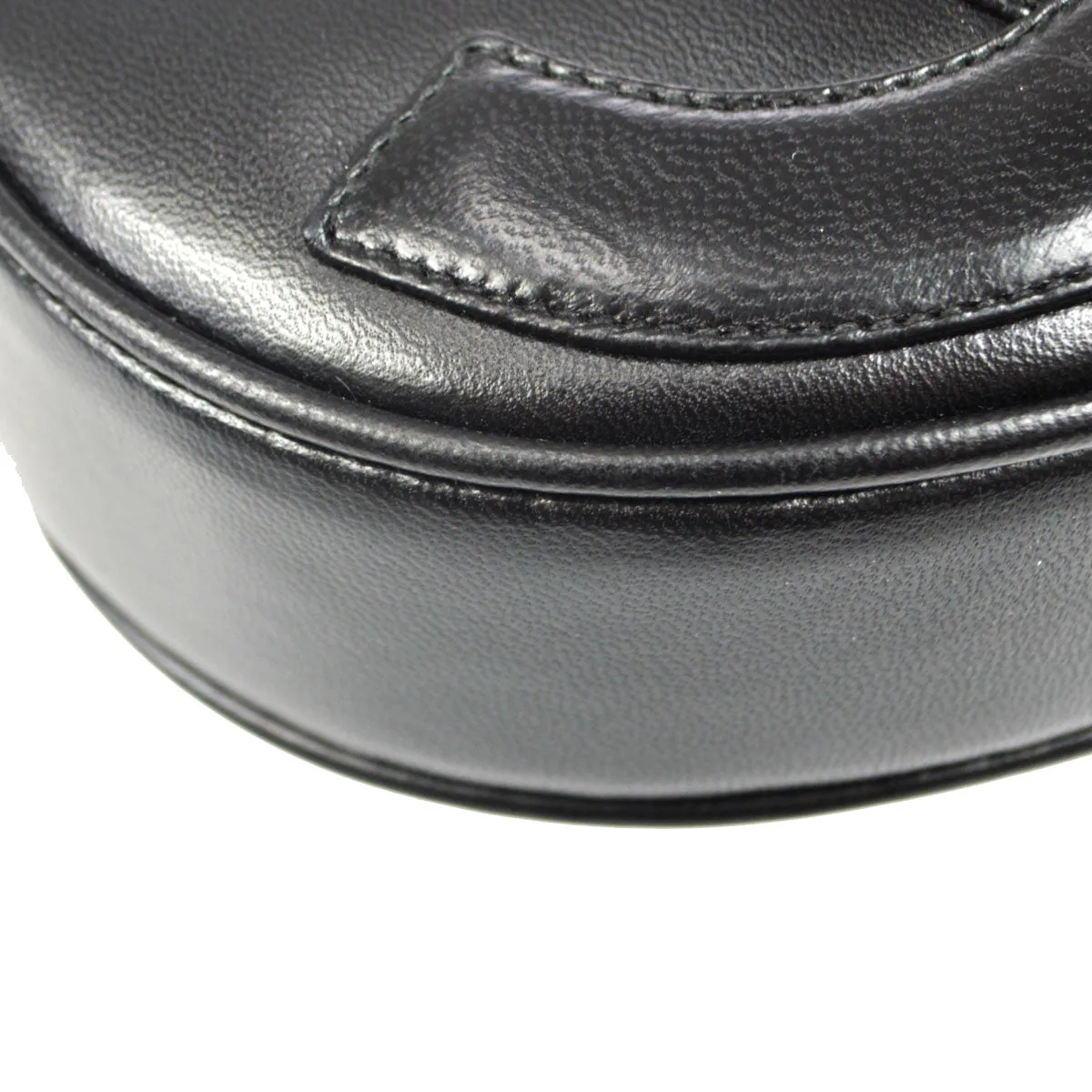 CHANEL 1989-1991 Oval Shoulder Bag Black Lambskin 48526