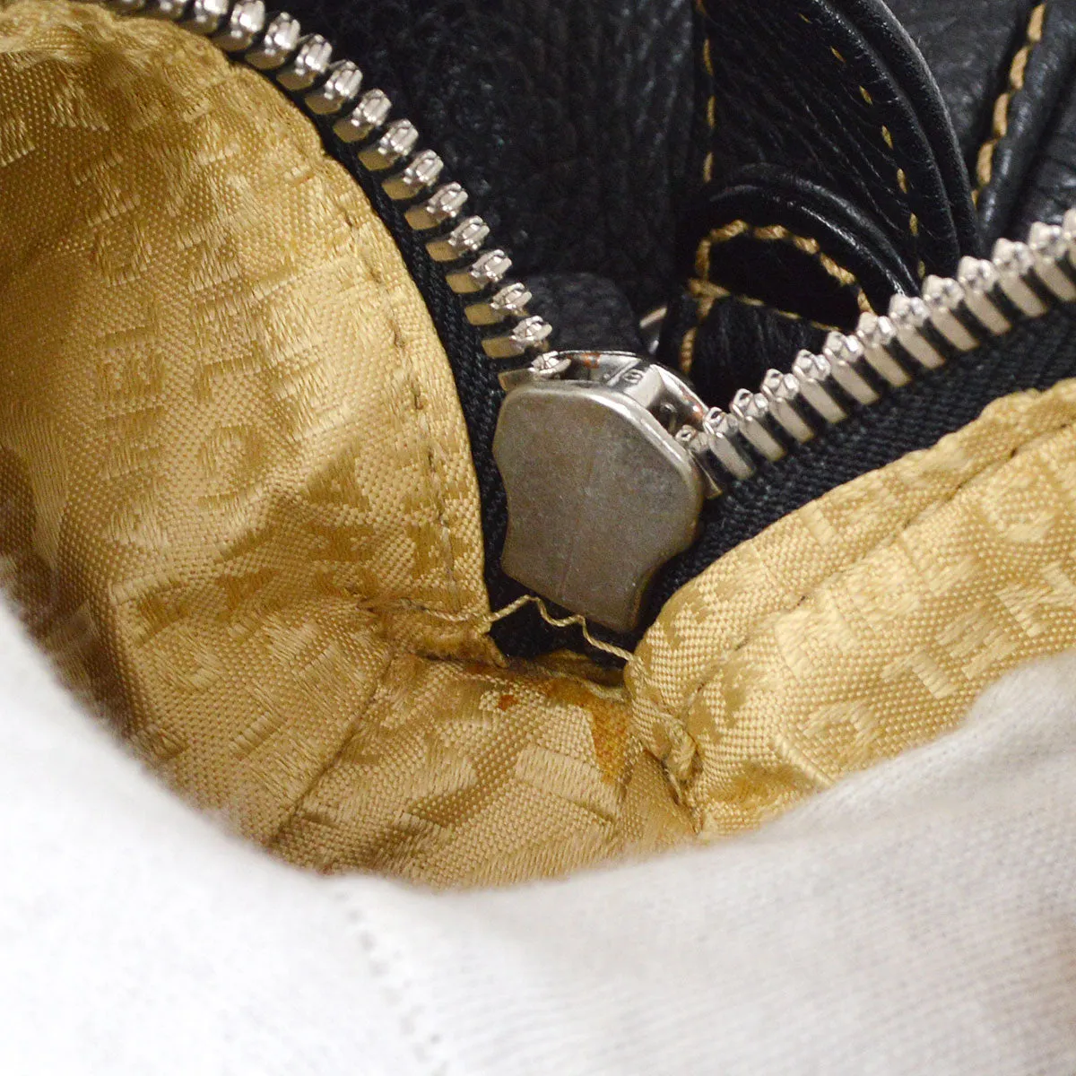 CHANEL 2001-2003 Black Caviar Hobo Bag 01826