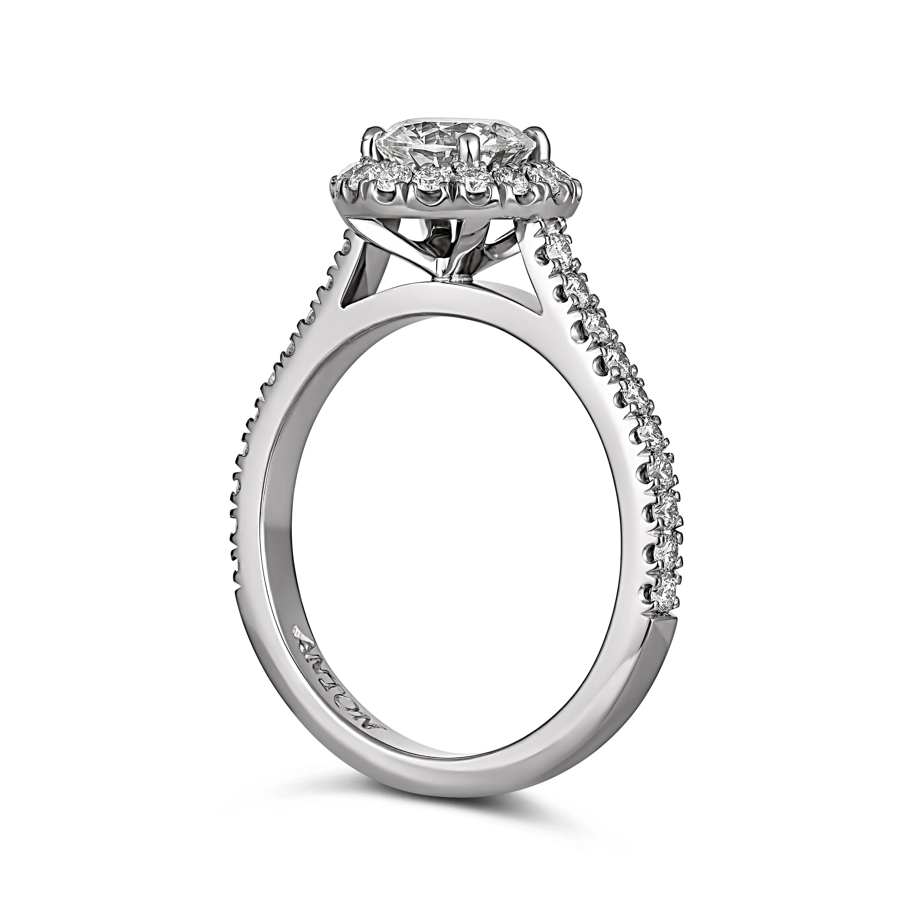 Classic Minelli Round Brilliant Cut Diamond Engagement Ring | 18K White Gold