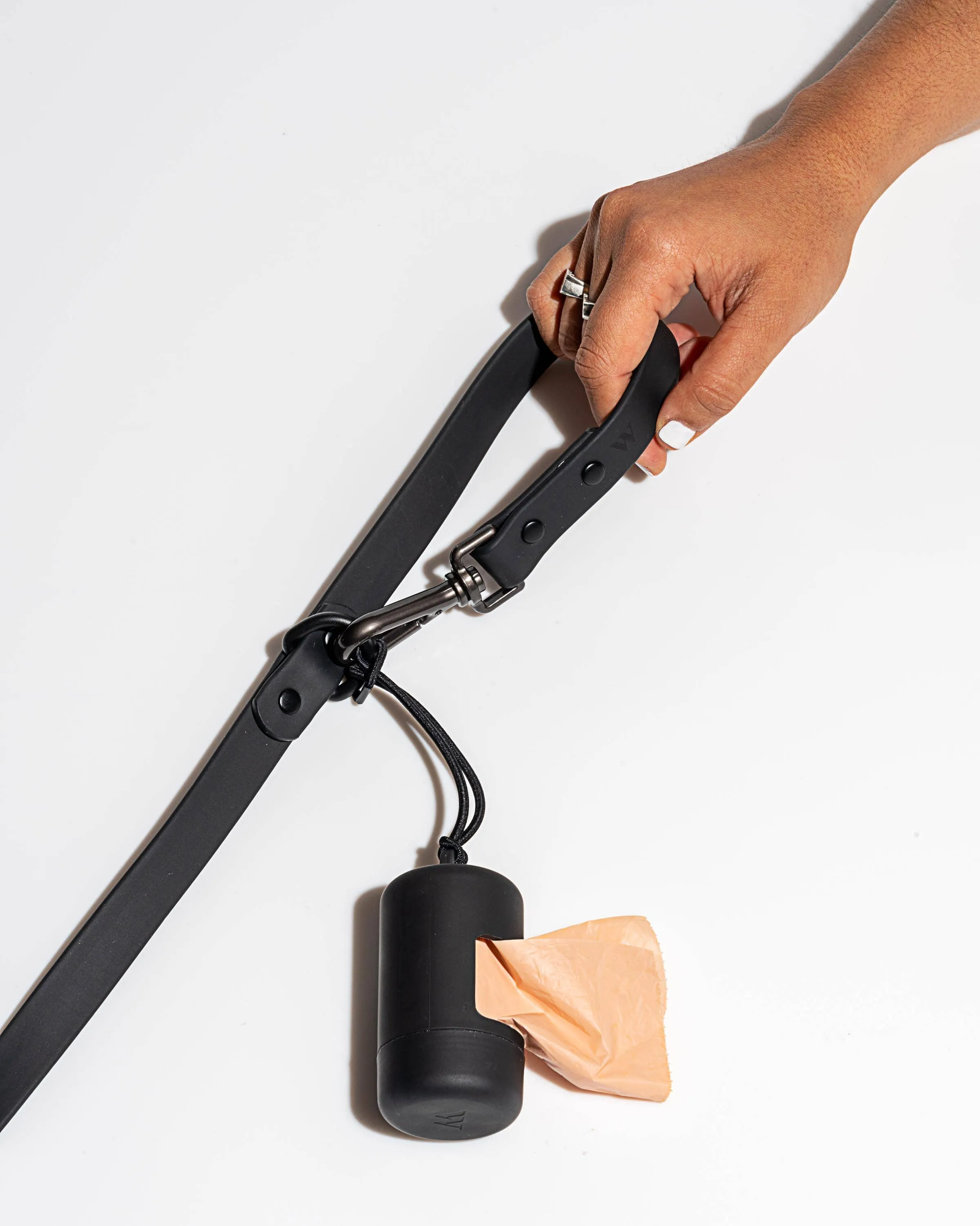 Dog Poop Bag Dispenser Carrier: Navy