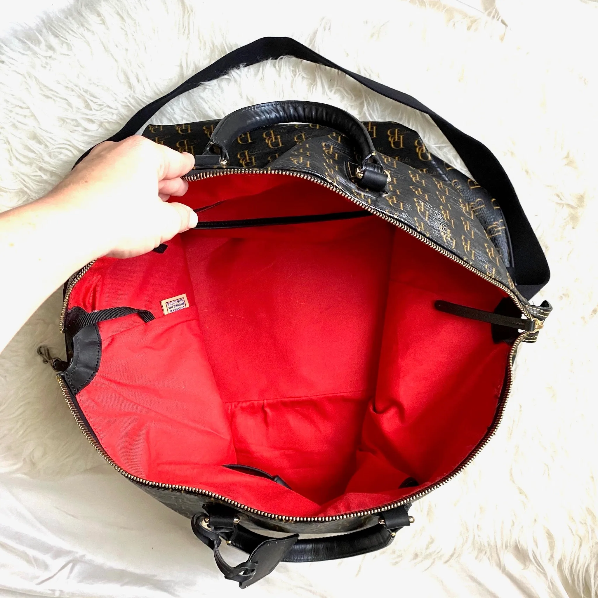 Dooney & Burke Black Large Duffle Tote Bag (Jana)