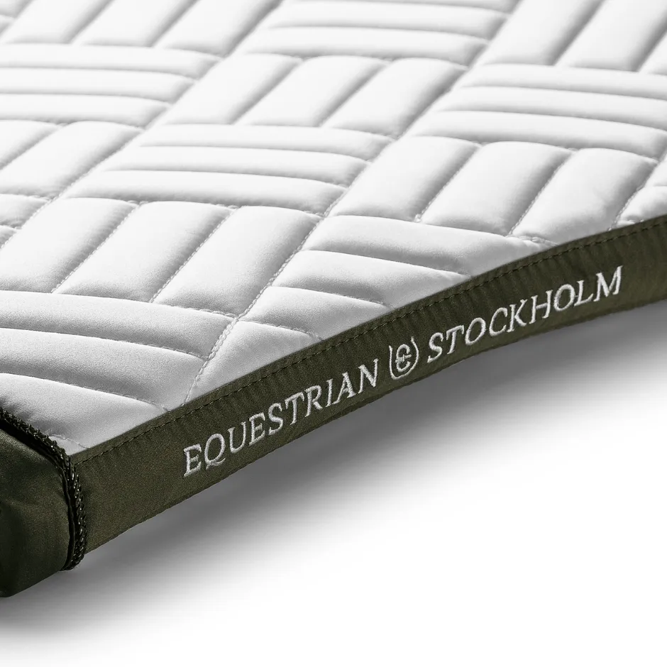 Equestrian Stockholm Cob Dressage Pad - Modern White/Striking Valley