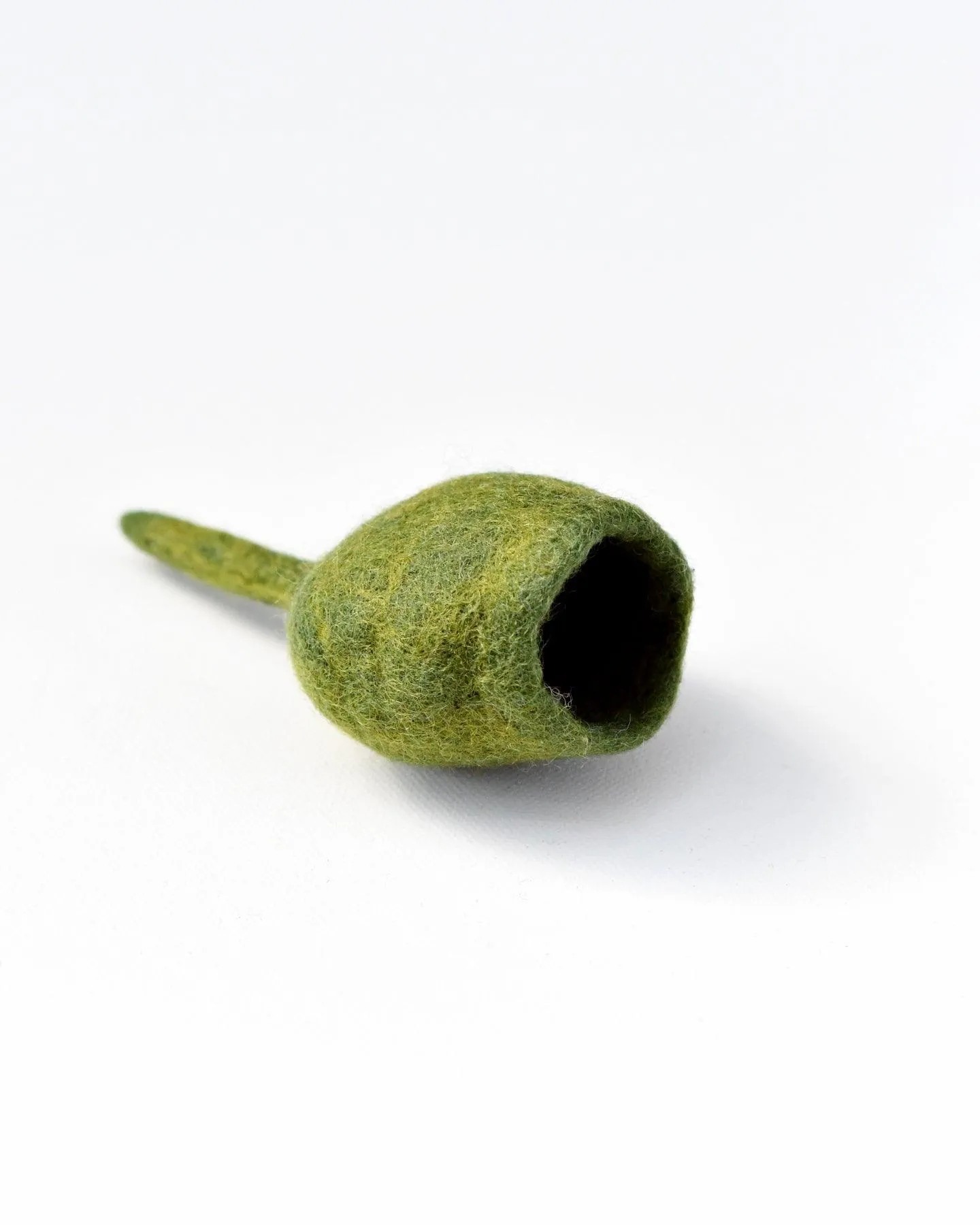 Felt Gumnut Pod