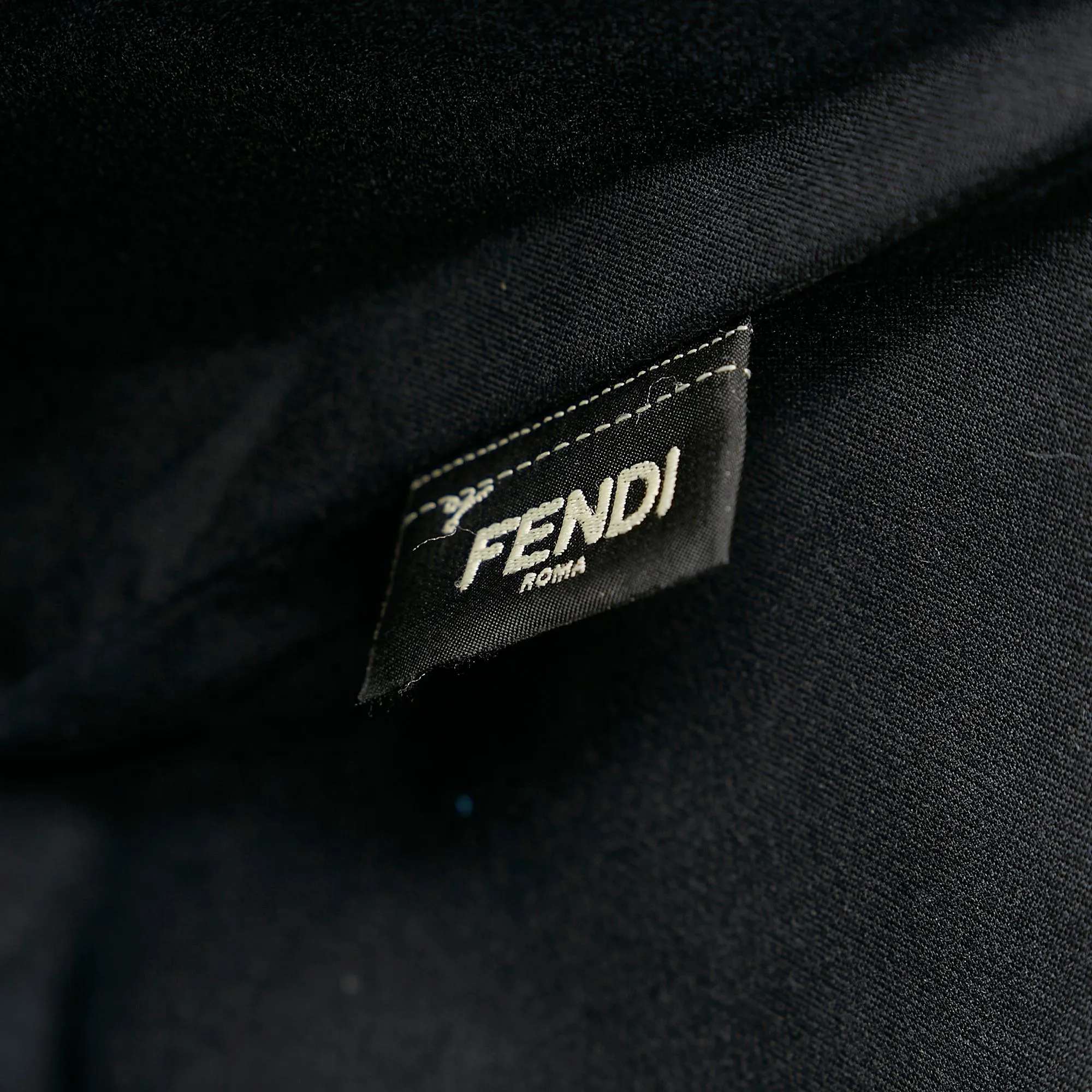 Fendi Medium Monster Roll Leather Tote Bag (SHG-txIAlj)