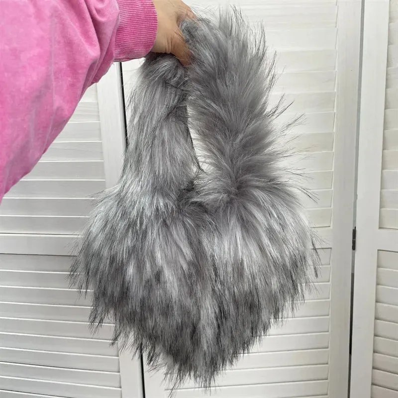 Fluffy Plush Winter Heart Handbags