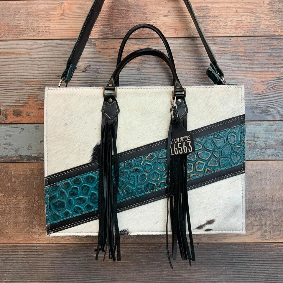 Get Outta Town Hybrid Tote - #16563