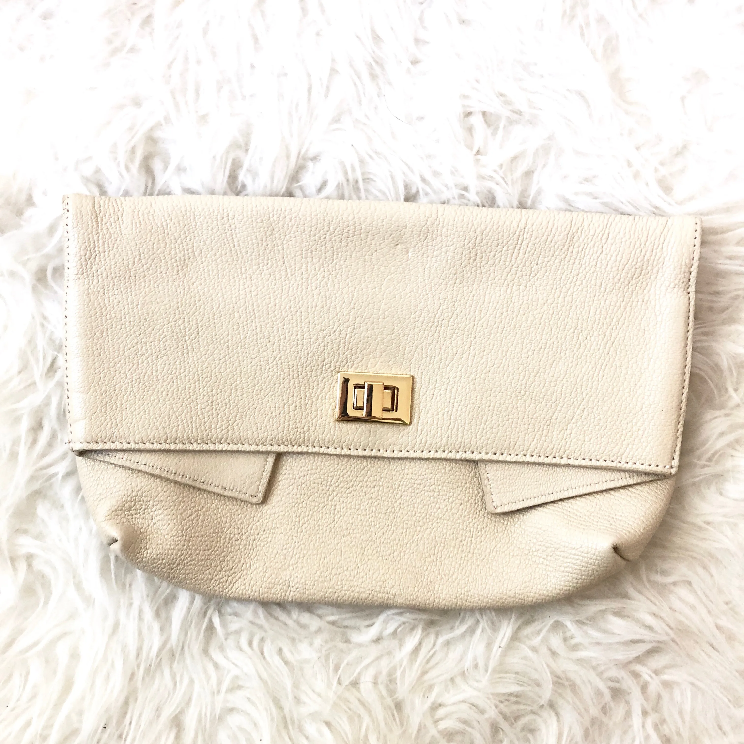 Gigi New York Fold Over Clutch in Cream (Like New)