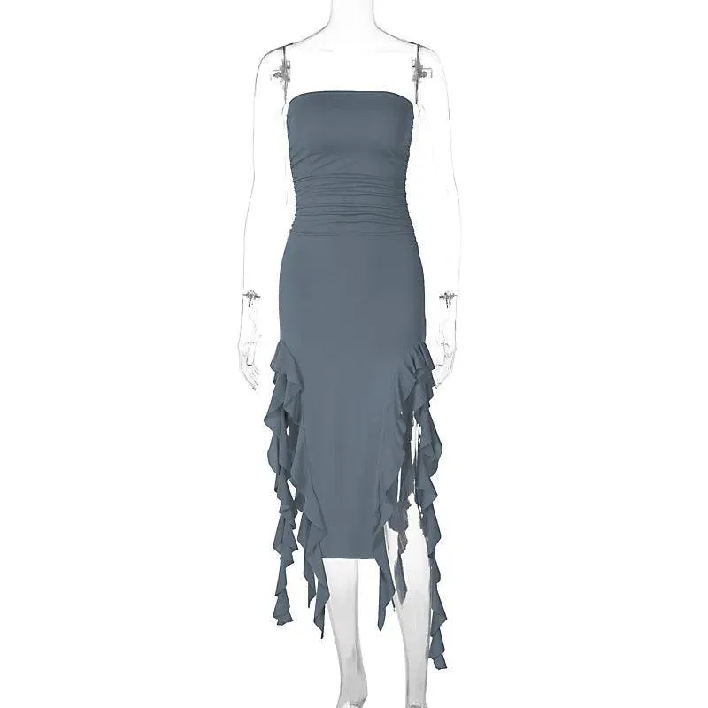 Giyu Chic Red & Black Ruffle Dress: Elegant Summer Gown - Striking Fashion Statement