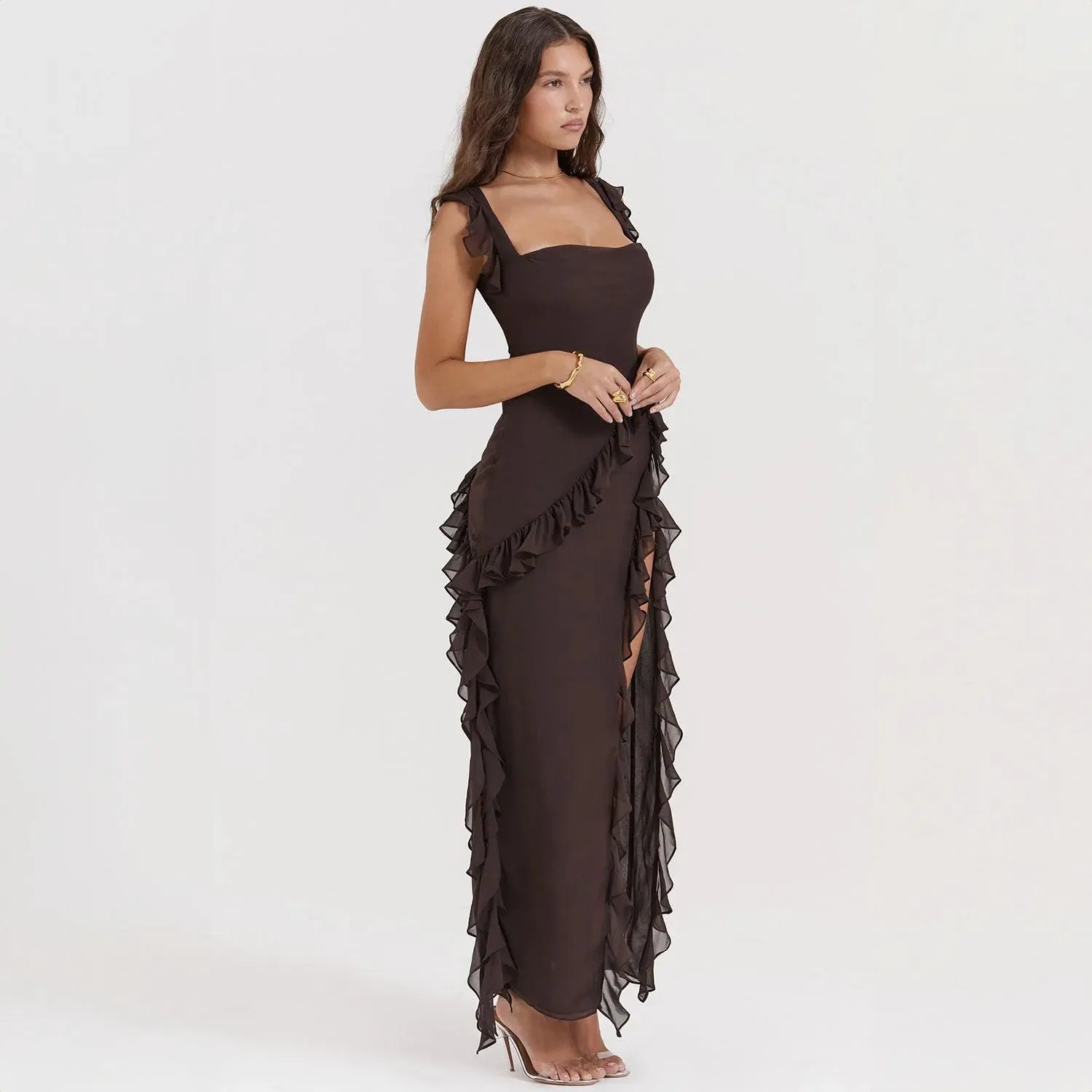 Giyu Chic Red & Black Ruffle Dress: Elegant Summer Gown - Striking Fashion Statement