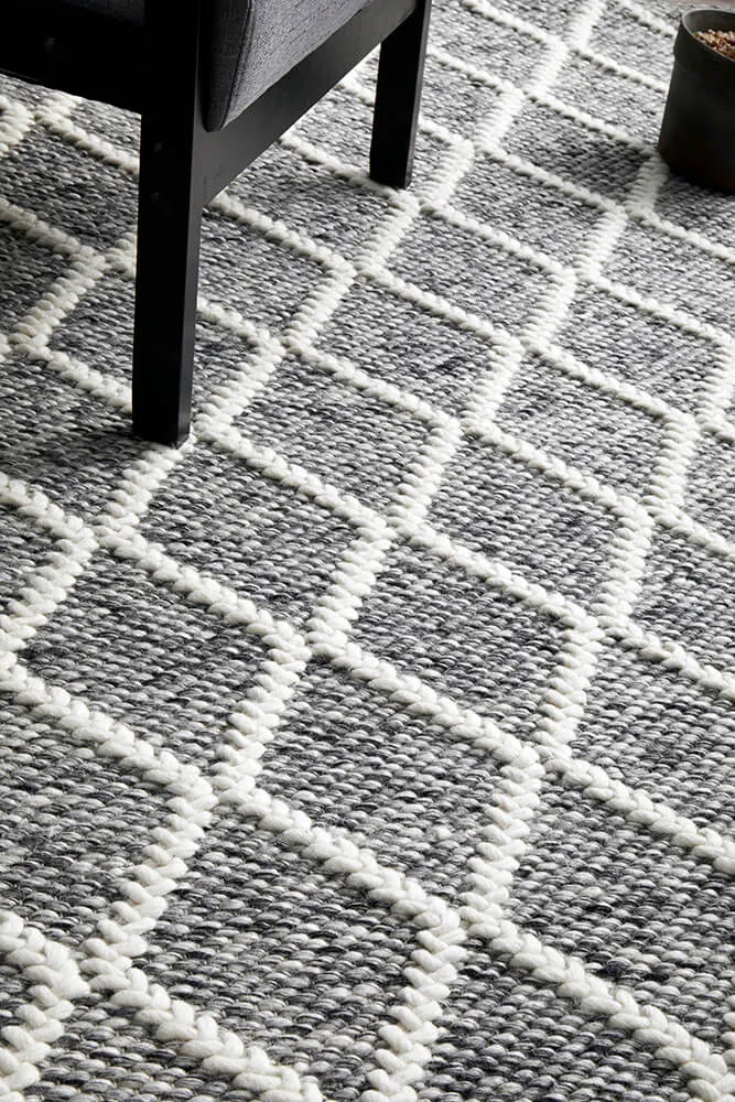 Huxley Grey Rug 400 x 300 CM