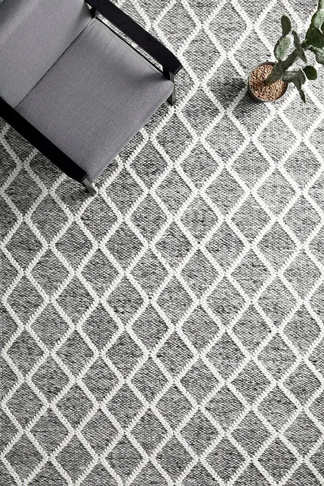 Huxley Grey Rug 400 x 300 CM