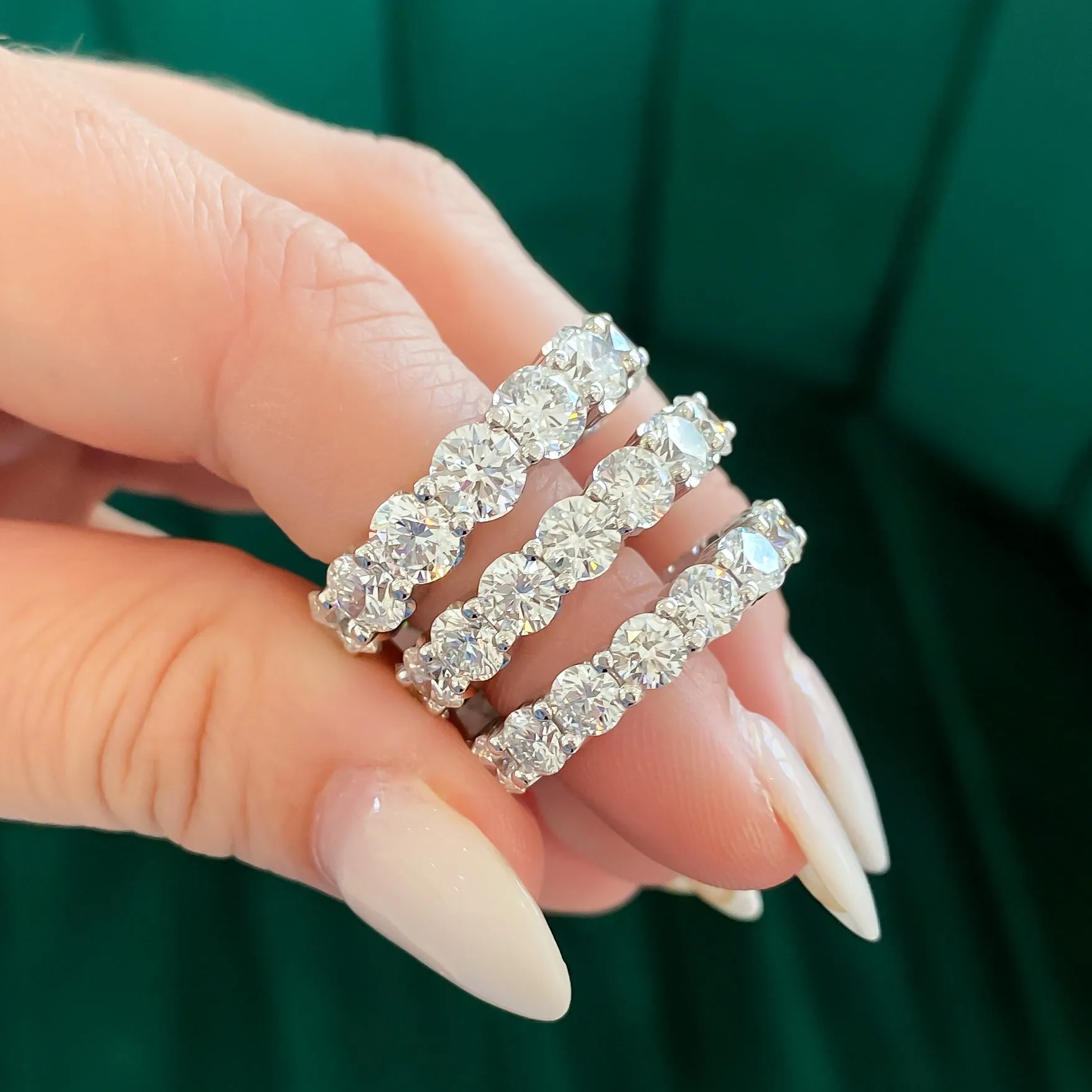 Lab Grown Round Brilliant Cut Diamond Eternity Band, 4.00 CTTW