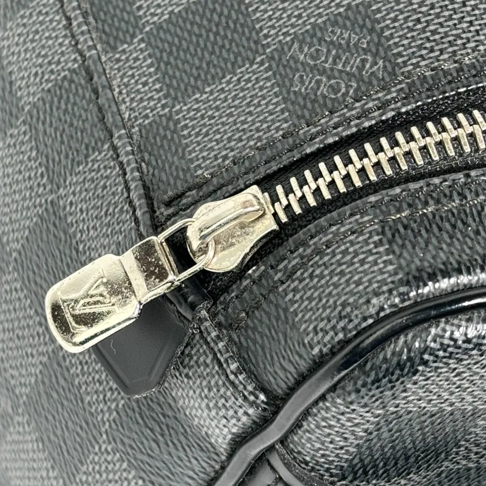 LOUIS VUITTON Damier Graphite Tolietry Bag LHQ290