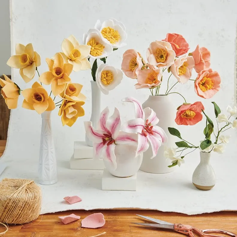 Make Felt Flowers: Four Seasons of Crafting Modern Plants & Flowers
