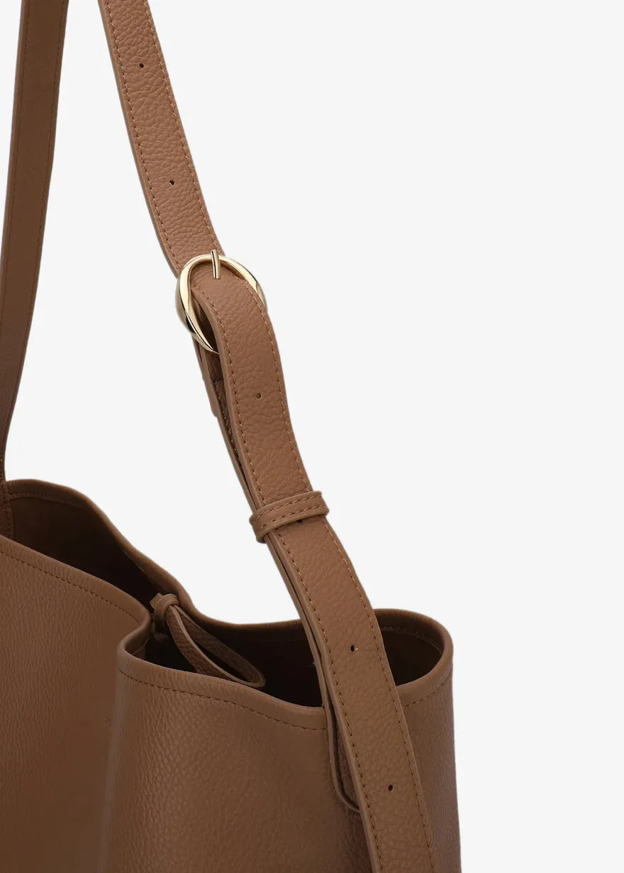 PIPER SHOULDER LIGHT TAN