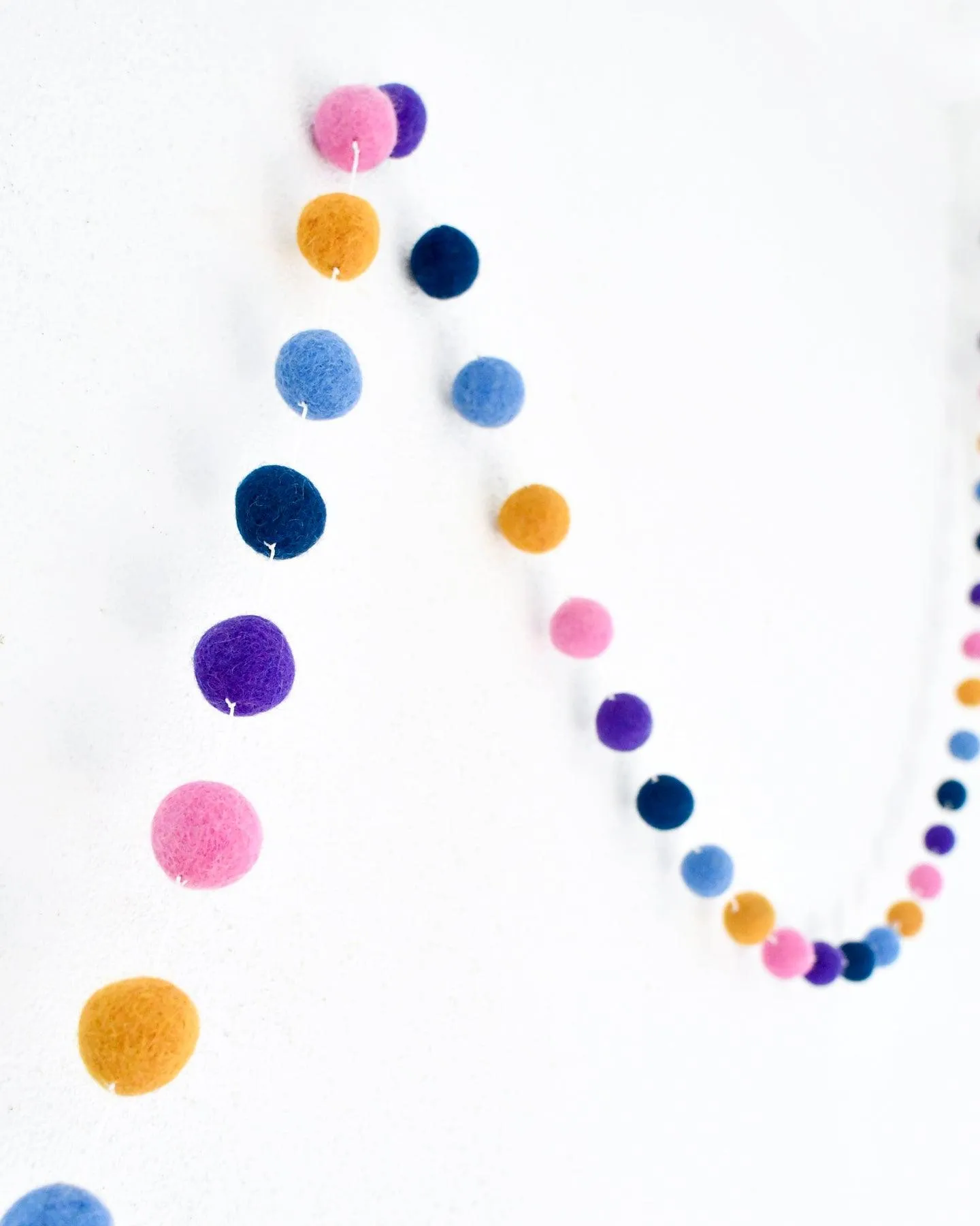 Pompom Felt Ball Garland - Confetti