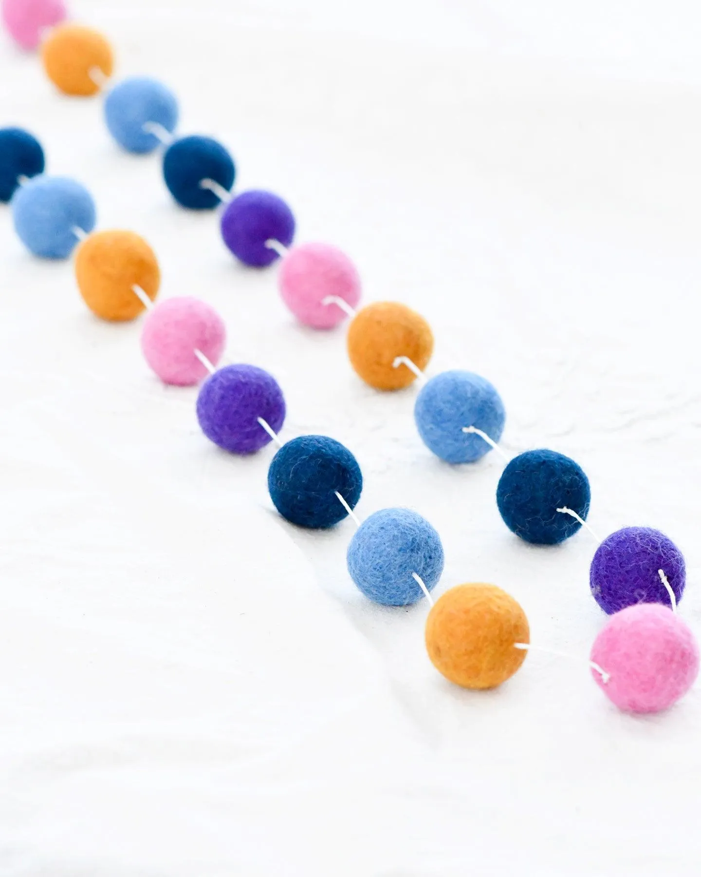 Pompom Felt Ball Garland - Confetti