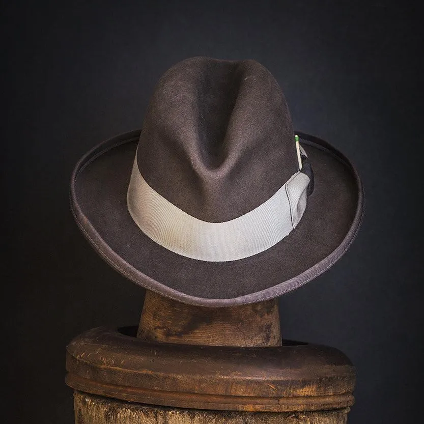Raven Felt Fedora In Grey