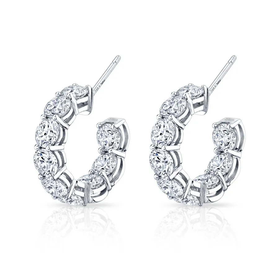 Round Brilliant Huggie Earring