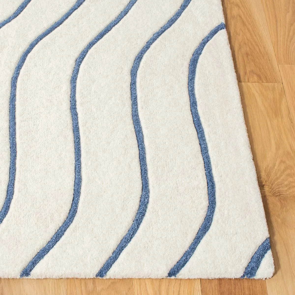 Safavieh Fifth Avenue 113 Rug, FTV113