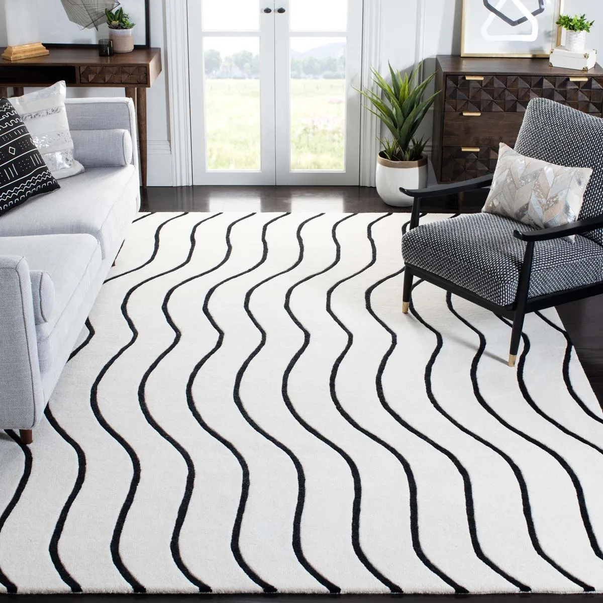 Safavieh Fifth Avenue 113 Rug, FTV113
