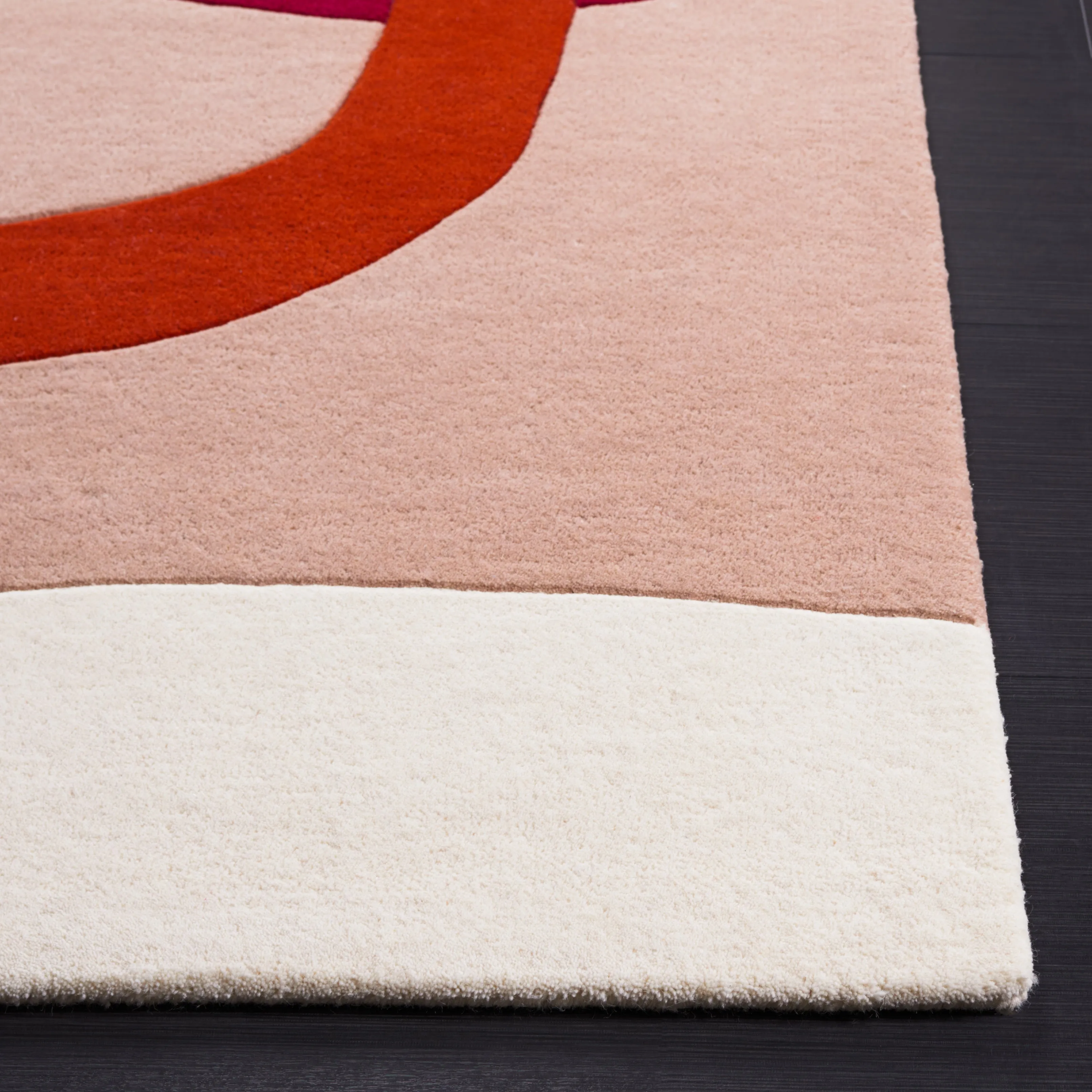 Safavieh Fifth Avenue 143 Rug, FTV143