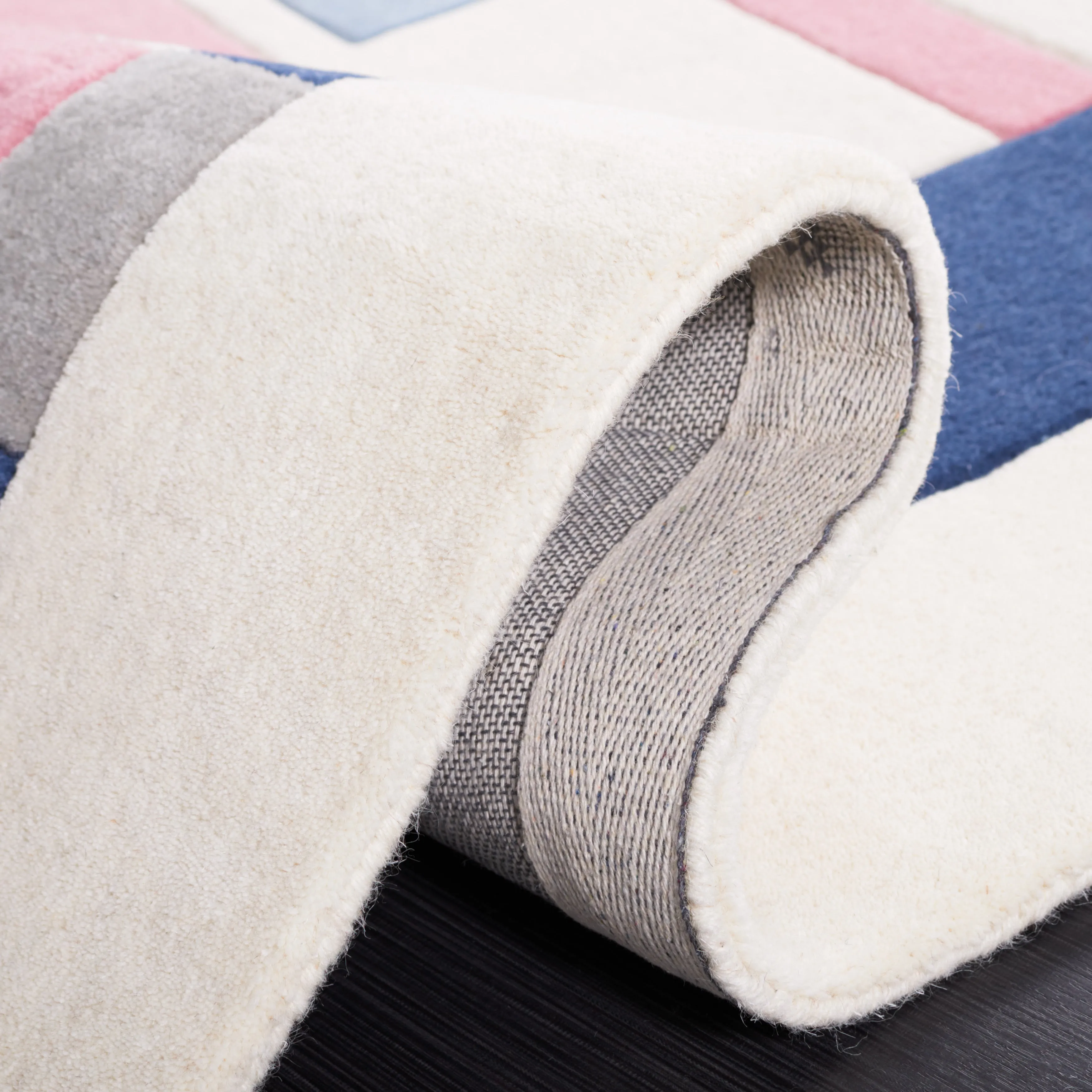Safavieh Fifth Avenue 147 Rug, FTV147