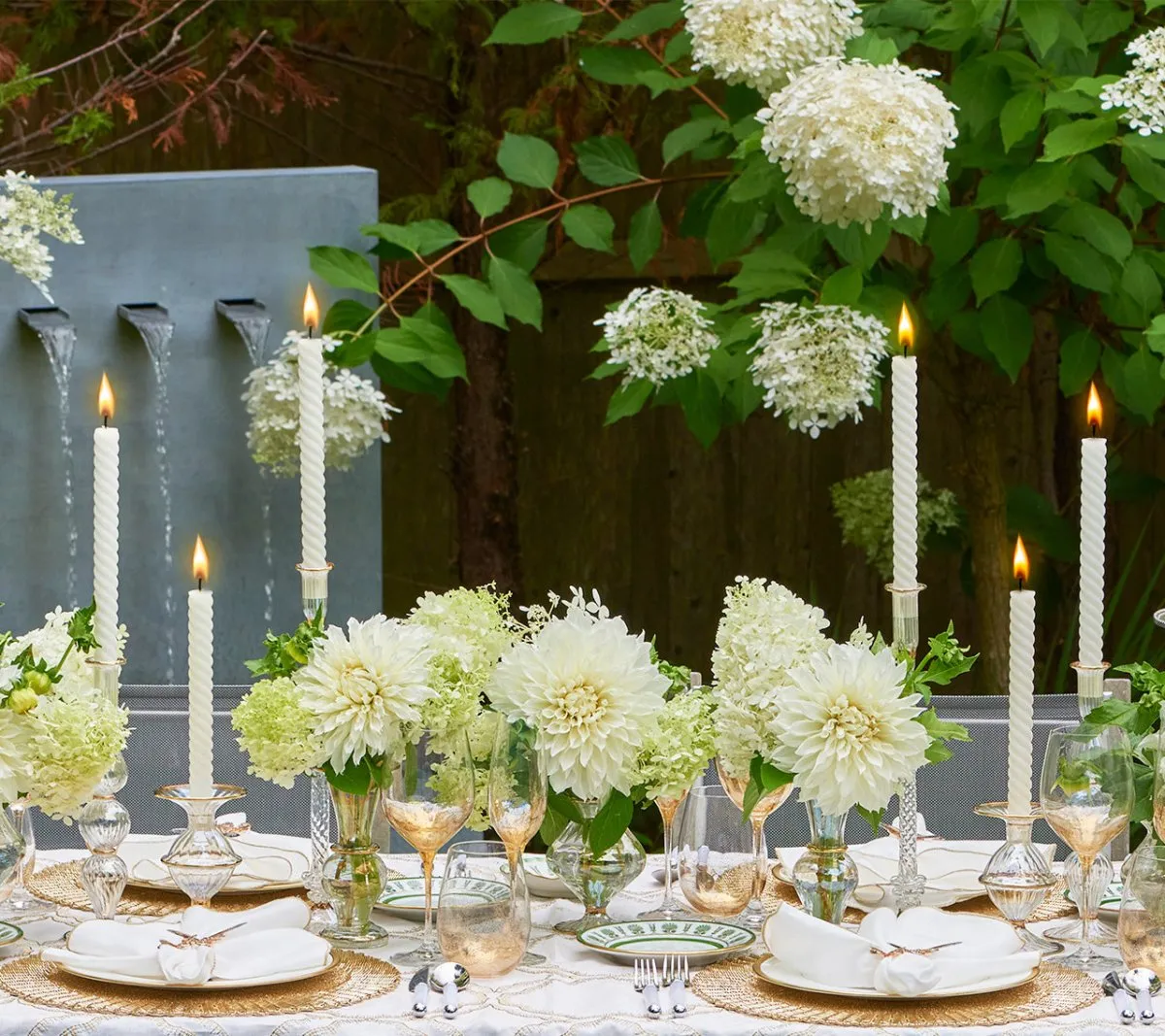 Scallop Bud Vase in Clear