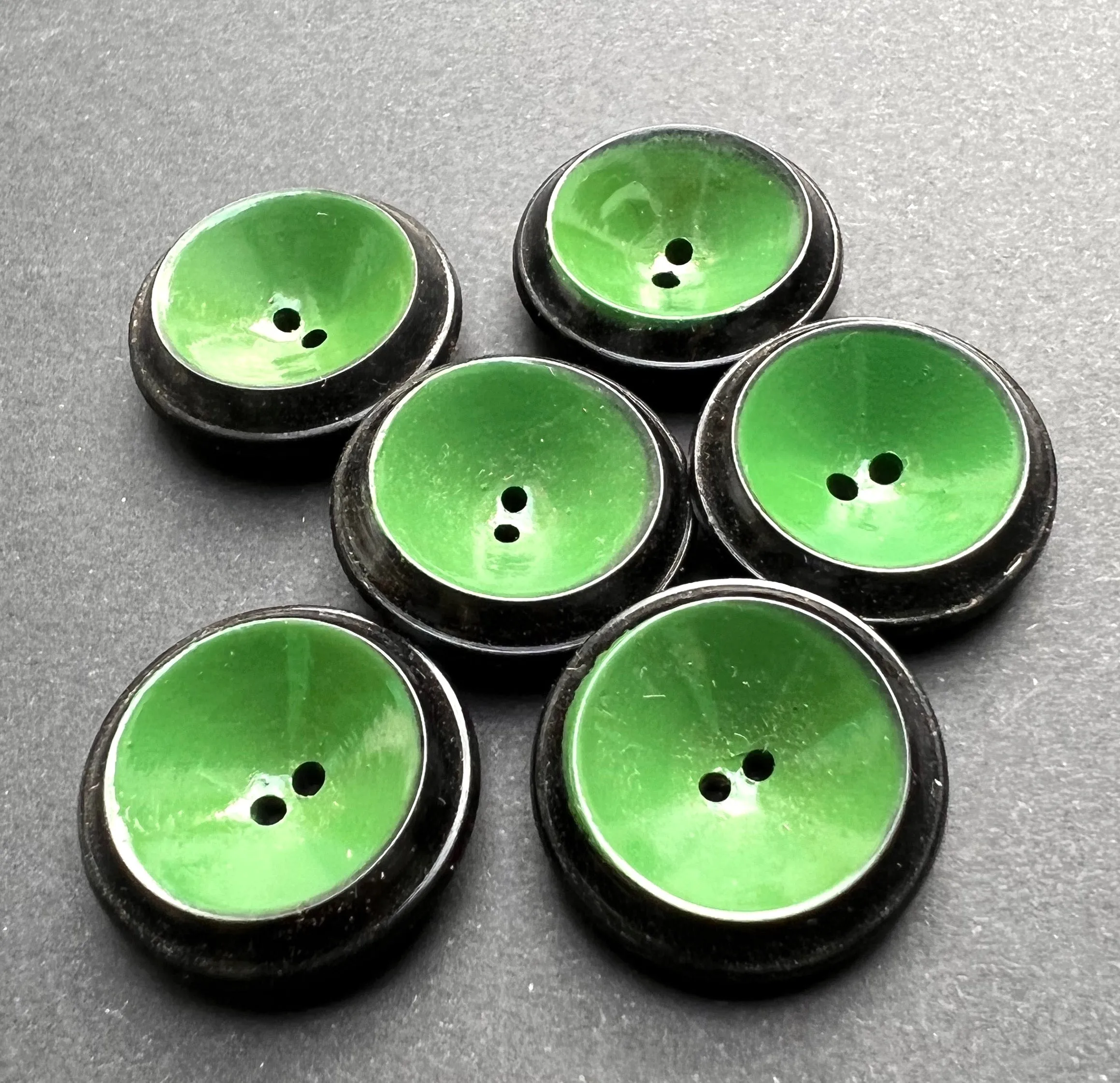 Striking Italian Black & Green Vintage 2cm or 1.5cm Buttons