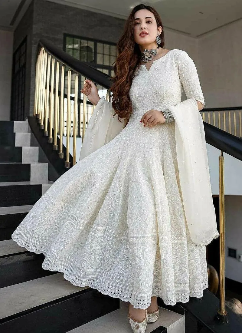 Striking White Color Anarkali Suit