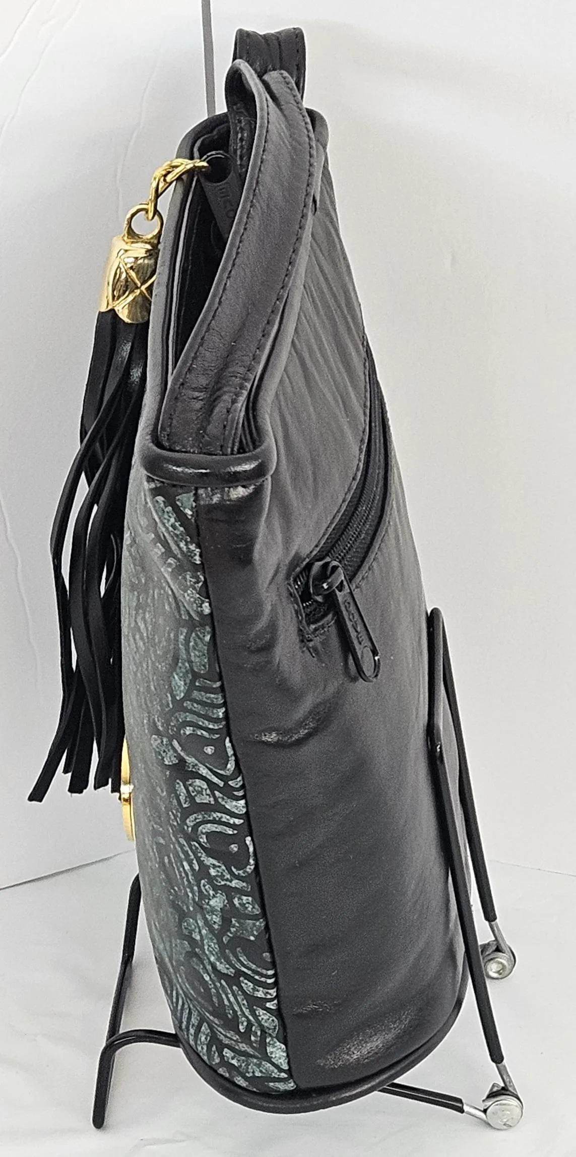 Teal and black print Genuine Leather Handbag.#TR2099TP,Design with (Gold matel coin nero claudius caesar avocer pm tr pimper) Universal Use