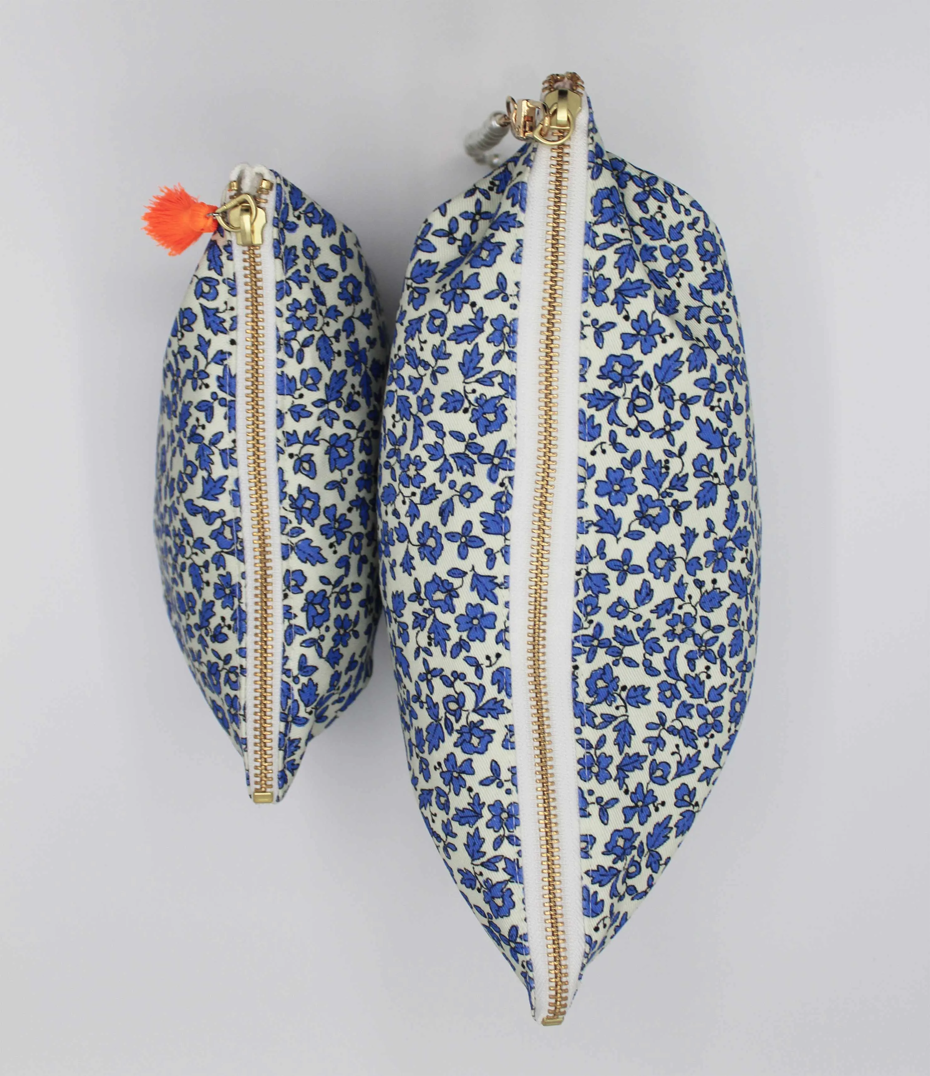 Toiletry bag - Ditsy Daisy Blue