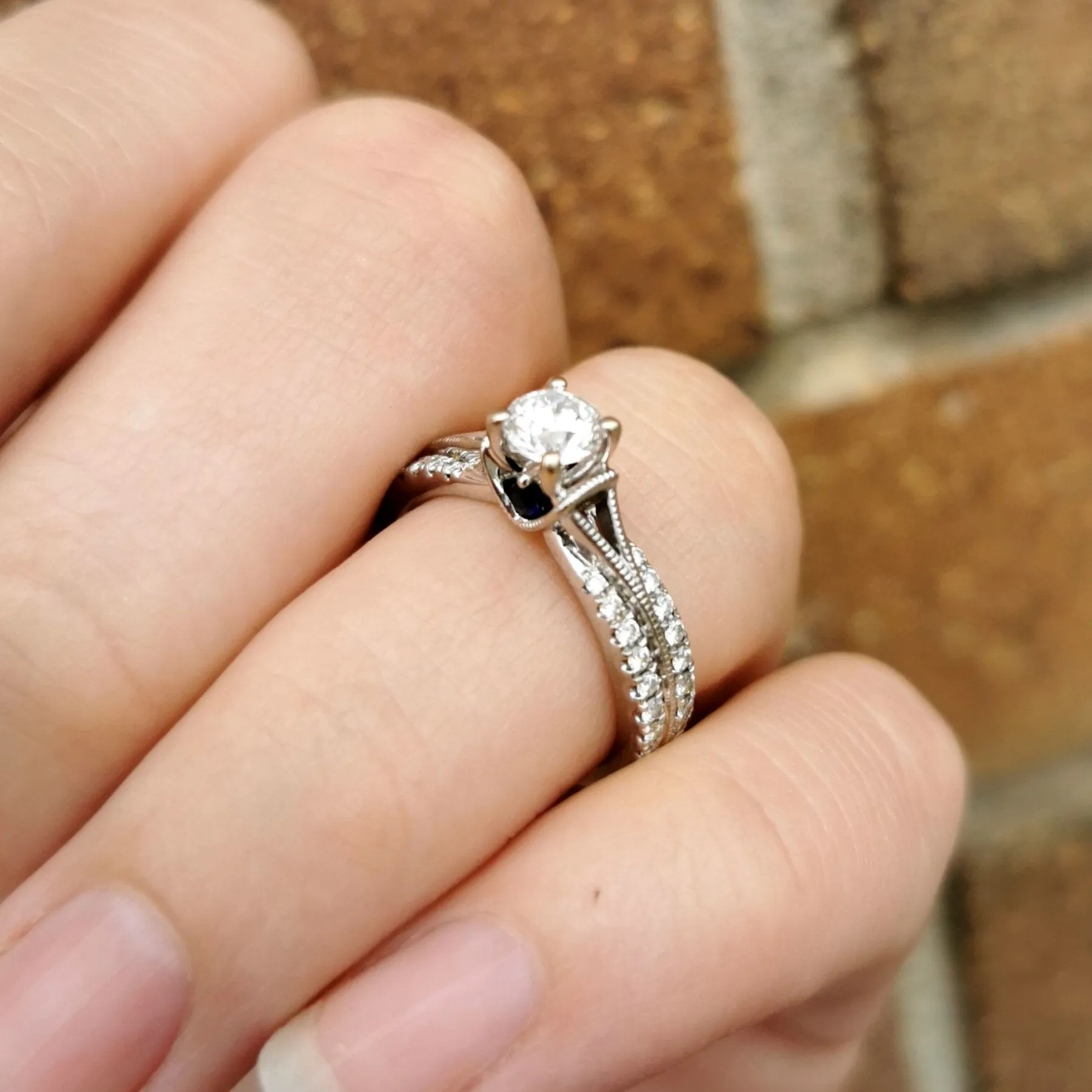 'Vera Wang' Engagement Ring With Hidden Blue Sapphires | 0.75ctw | SZ 6 |