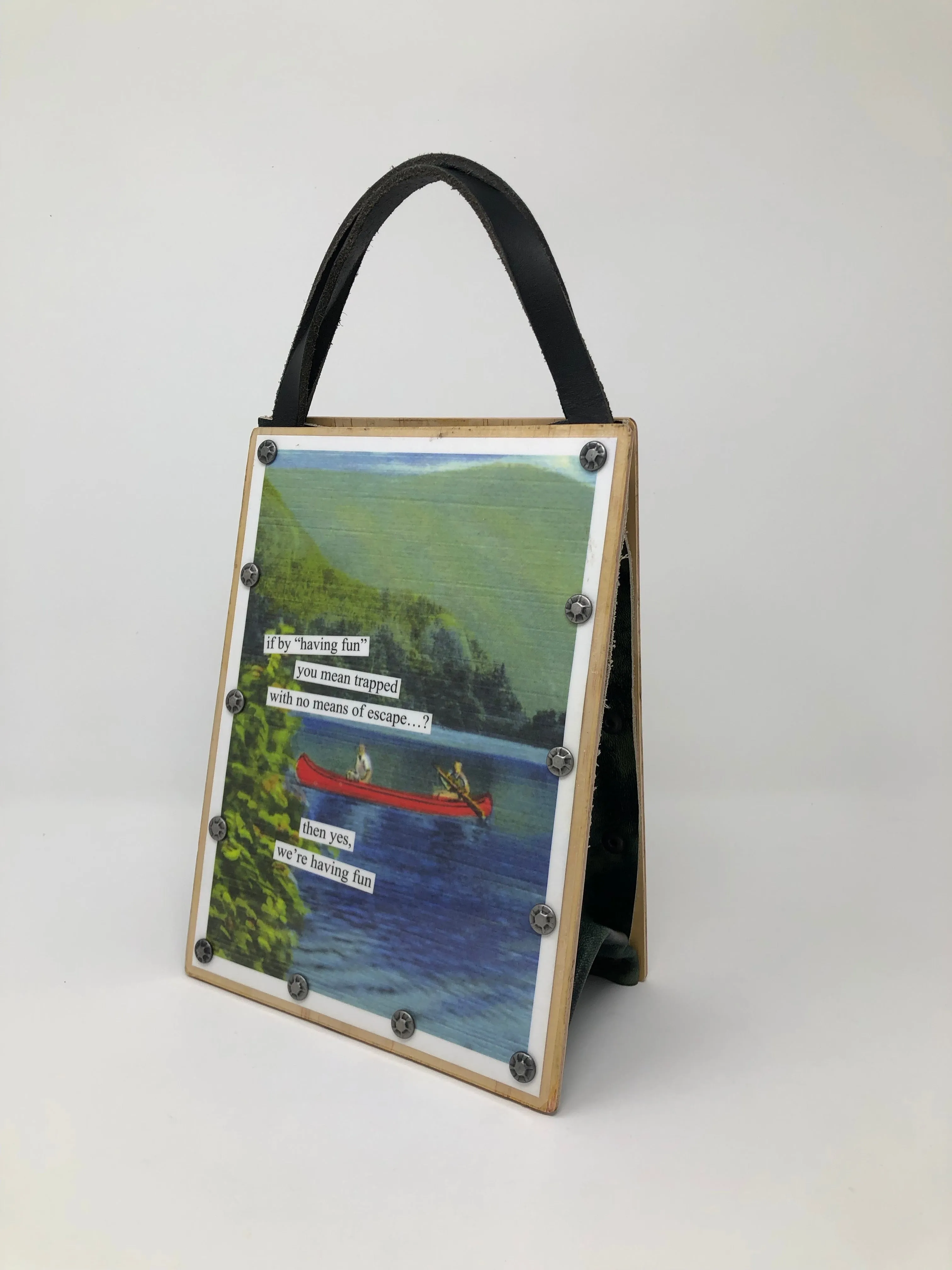 Vintage Modern Woman Handbag - I Love not Camping!