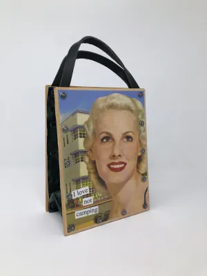 Vintage Modern Woman Handbag - I Love not Camping!