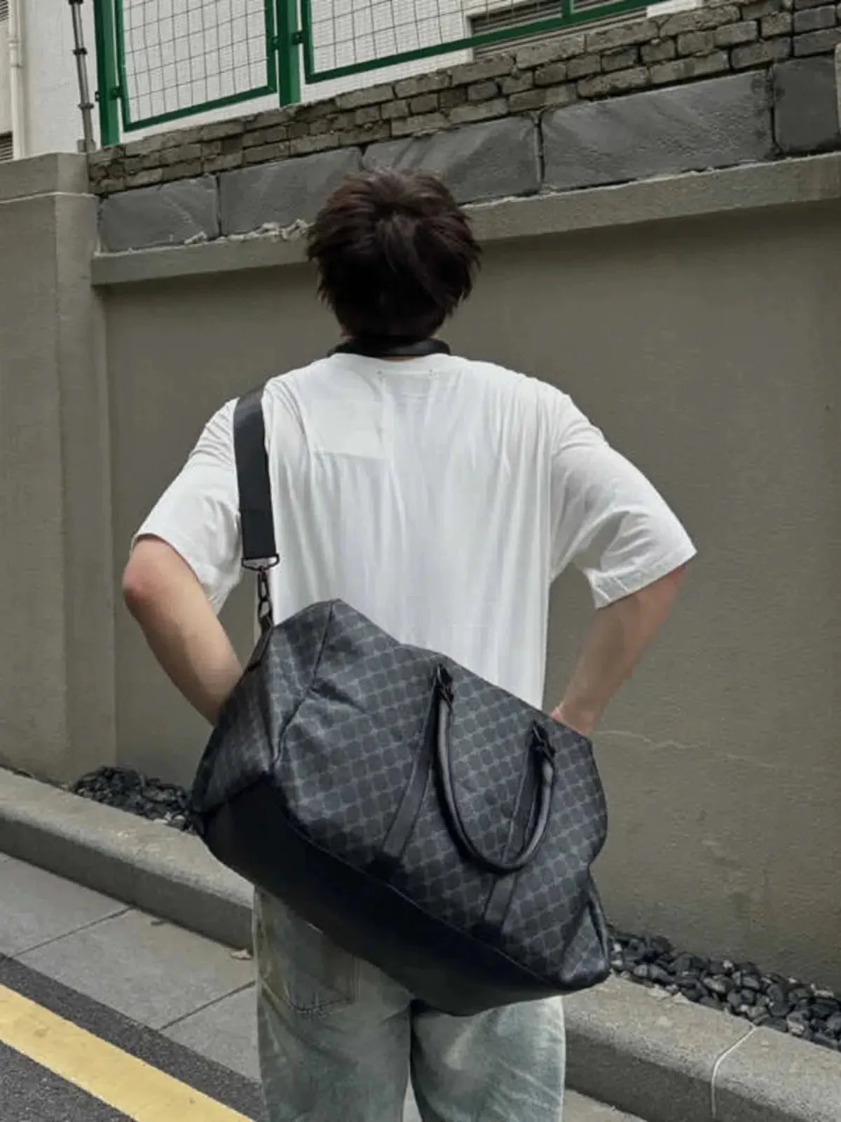Vvsha  Christmas Gift Black Patterned Duffel Bag