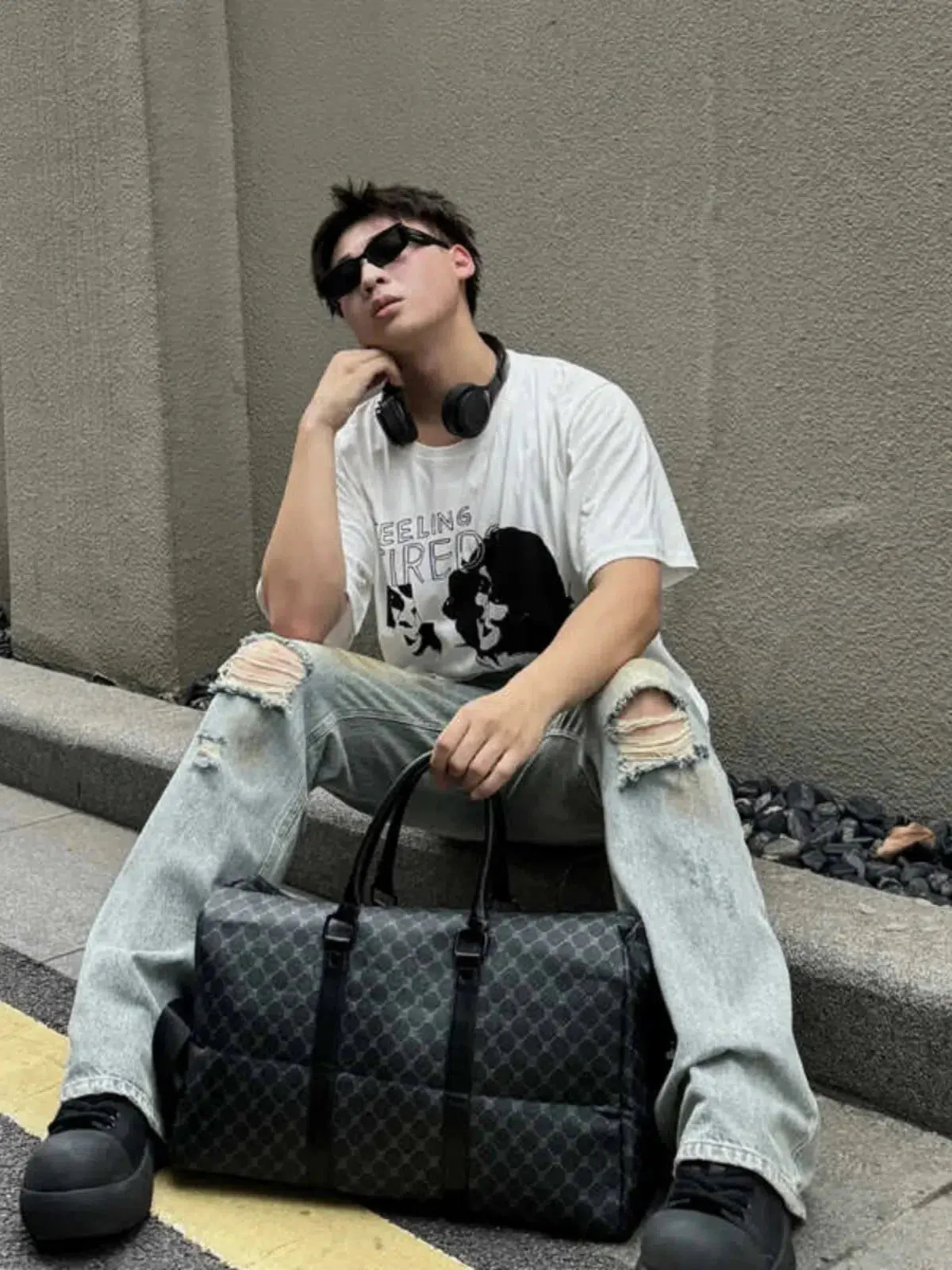 Vvsha  Christmas Gift Black Patterned Duffel Bag