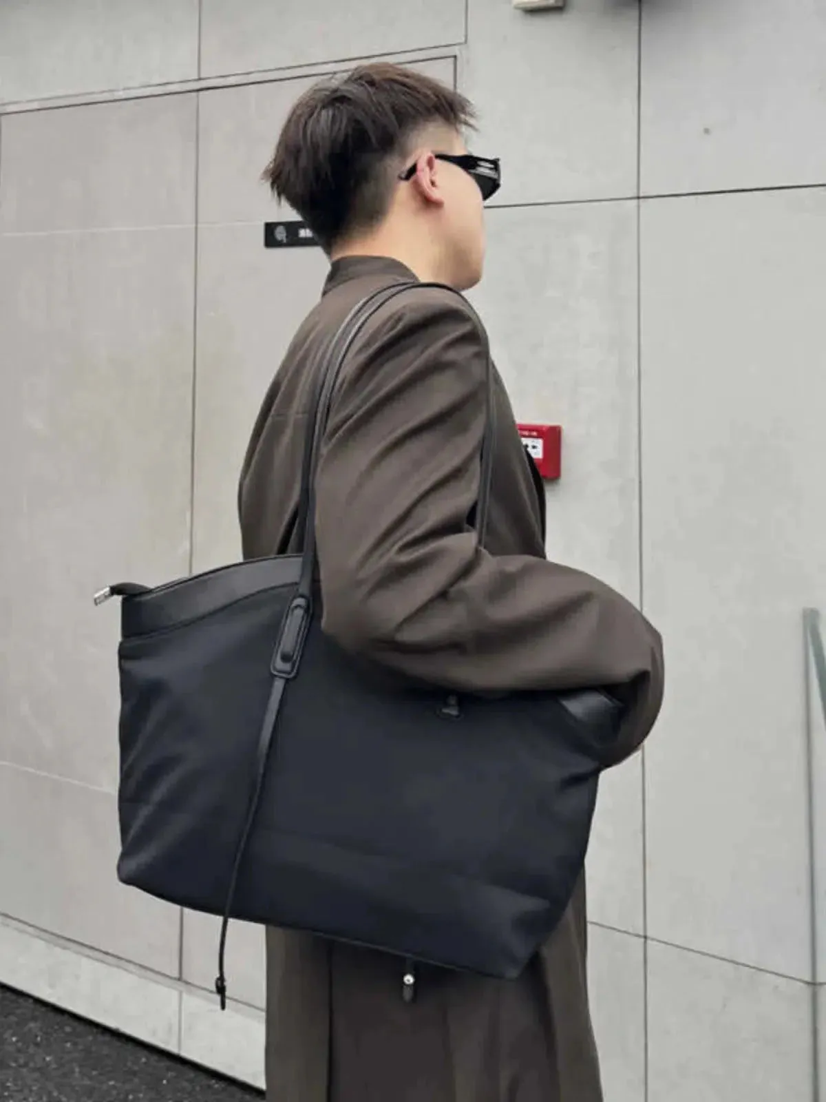 Vvsha  Christmas Gift Large Black Tote Bag